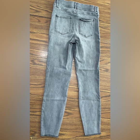 SPANX Women's Distressed Denim Skinny Pants - Picture 3 of 6